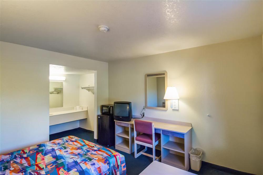 Motel 6-Redding, Ca - South Quarto foto