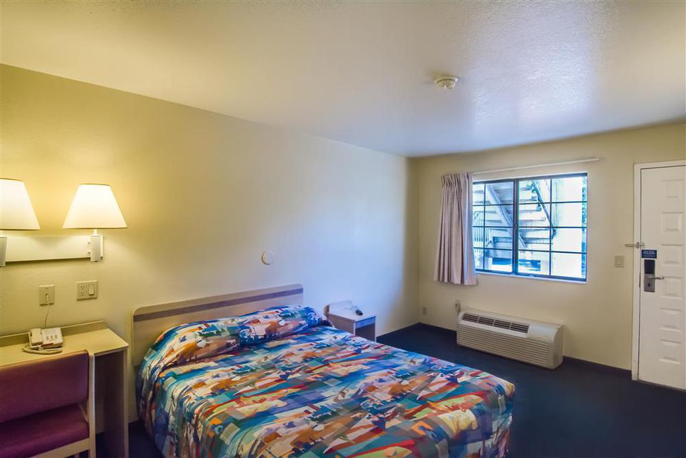 Motel 6-Redding, Ca - South Quarto foto